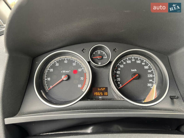 Серый Опель Зафира, объемом двигателя 1.8 л и пробегом 196 тыс. км за 5900 $, фото 22 на Automoto.ua