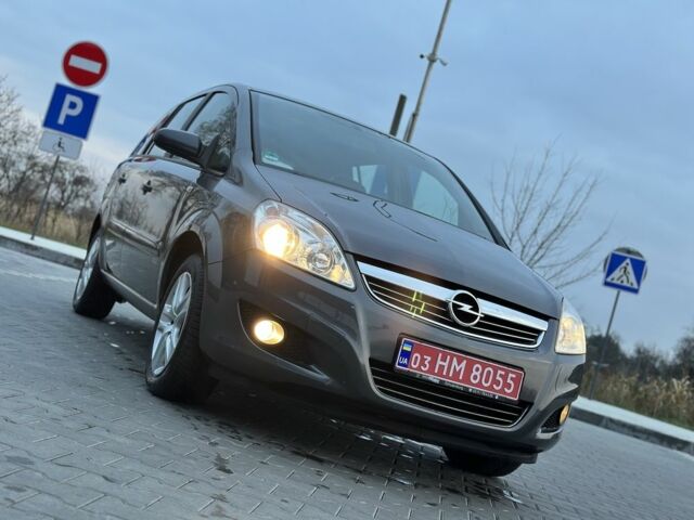 Сірий Опель Зафіра, об'ємом двигуна 1.6 л та пробігом 181 тис. км за 6300 $, фото 10 на Automoto.ua