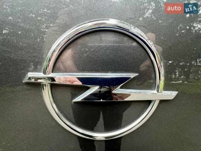 Сірий Опель Зафіра, об'ємом двигуна 1.6 л та пробігом 208 тис. км за 6199 $, фото 28 на Automoto.ua