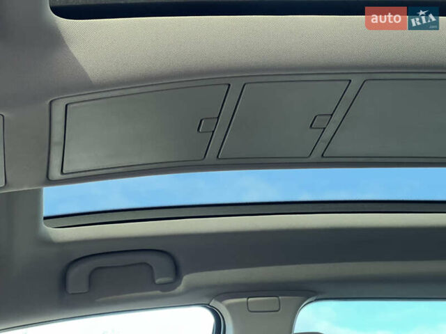 Серый Опель Зафира, объемом двигателя 1.69 л и пробегом 290 тыс. км за 6250 $, фото 49 на Automoto.ua