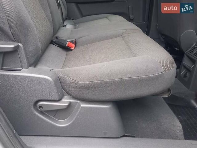 Серый Опель Зафира, объемом двигателя 1.6 л и пробегом 229 тыс. км за 6800 $, фото 24 на Automoto.ua