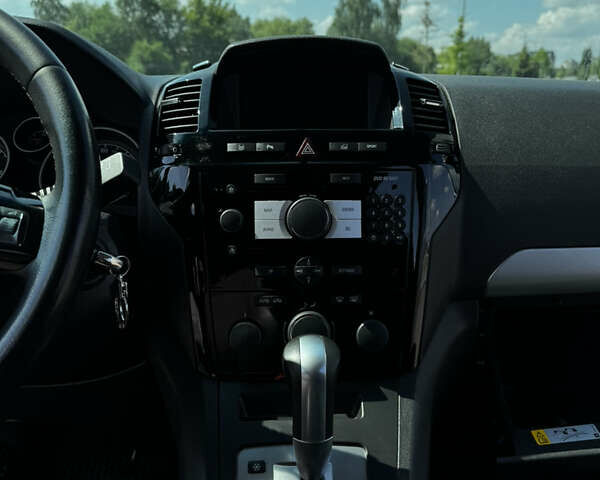 Серый Опель Зафира, объемом двигателя 1.91 л и пробегом 220 тыс. км за 8000 $, фото 17 на Automoto.ua