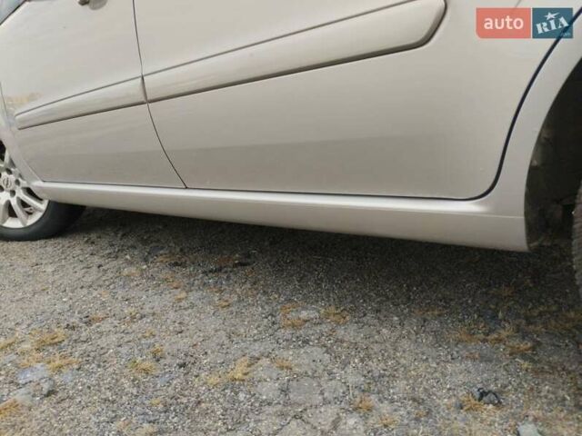 Сірий Опель Зафіра, об'ємом двигуна 1.8 л та пробігом 241 тис. км за 6600 $, фото 14 на Automoto.ua