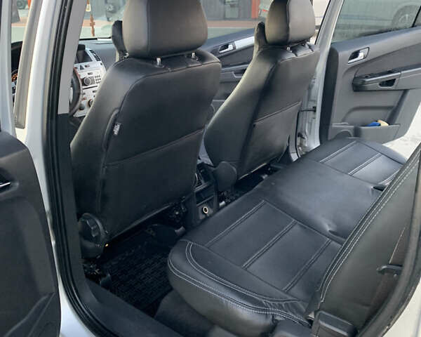 Серый Опель Зафира, объемом двигателя 1.8 л и пробегом 215 тыс. км за 6200 $, фото 11 на Automoto.ua