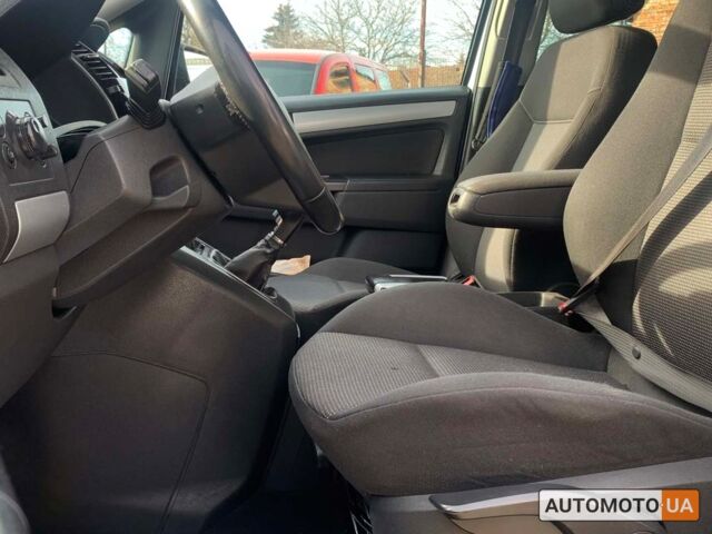 Серый Опель Зафира, объемом двигателя 1.7 л и пробегом 238 тыс. км за 6500 $, фото 6 на Automoto.ua