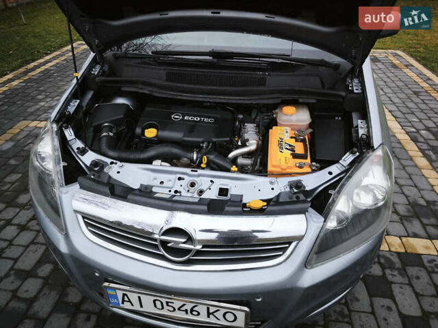 Сірий Опель Зафіра, об'ємом двигуна 1.69 л та пробігом 326 тис. км за 5800 $, фото 18 на Automoto.ua
