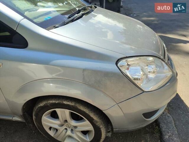 Серый Опель Зафира, объемом двигателя 1.8 л и пробегом 167 тыс. км за 6200 $, фото 7 на Automoto.ua