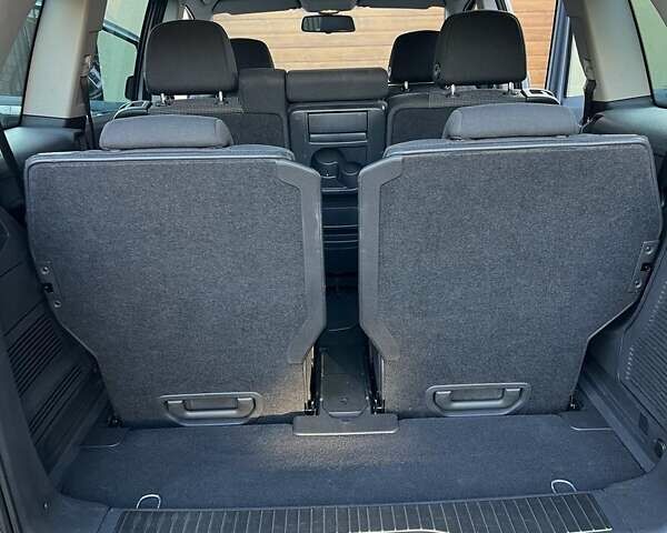 Опель Зафира 2010 в Луцке на Automoto.ua Серый Опель Зафира, объемом двигателя 1.6 л и пробегом 172 тыс. км за 6999 $, фото 32 на Automoto.ua