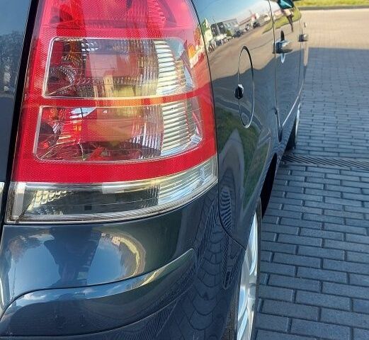 Серый Опель Зафира, объемом двигателя 1.6 л и пробегом 189 тыс. км за 6700 $, фото 14 на Automoto.ua