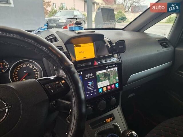 Сірий Опель Зафіра, об'ємом двигуна 1.7 л та пробігом 284 тис. км за 6300 $, фото 13 на Automoto.ua