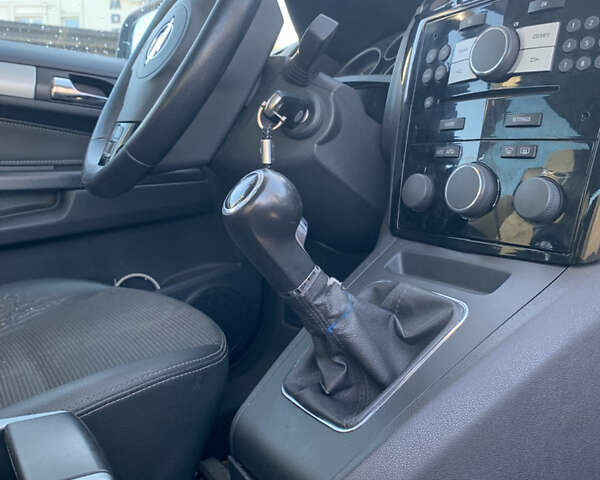 Серый Опель Зафира, объемом двигателя 1.7 л и пробегом 265 тыс. км за 6950 $, фото 11 на Automoto.ua