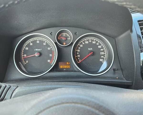 Опель Зафира 2010 в Белой Церкве на Automoto.ua Серый Опель Зафира, объемом двигателя 1.8 л и пробегом 184 тыс. км за 7700 $, фото 7 на Automoto.ua