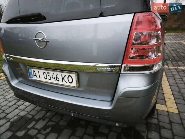 Сірий Опель Зафіра, об'ємом двигуна 1.69 л та пробігом 326 тис. км за 5800 $, фото 7 на Automoto.ua
