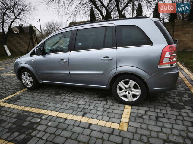 Сірий Опель Зафіра, об'ємом двигуна 1.69 л та пробігом 326 тис. км за 5800 $, фото 5 на Automoto.ua