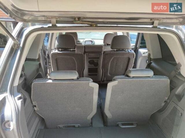 Опель Зафира 2010 в Жмеренке на Automoto.ua Серый Опель Зафира, объемом двигателя 2.2 л и пробегом 255 тыс. км за 5600 $, фото 8 на Automoto.ua