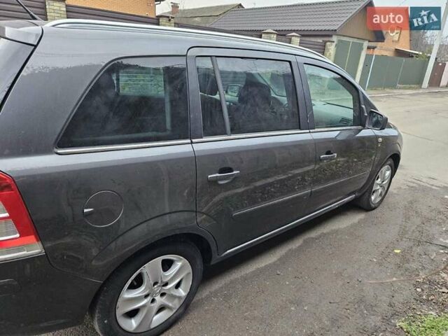 Сірий Опель Зафіра, об'ємом двигуна 1.8 л та пробігом 156 тис. км за 6450 $, фото 1 на Automoto.ua