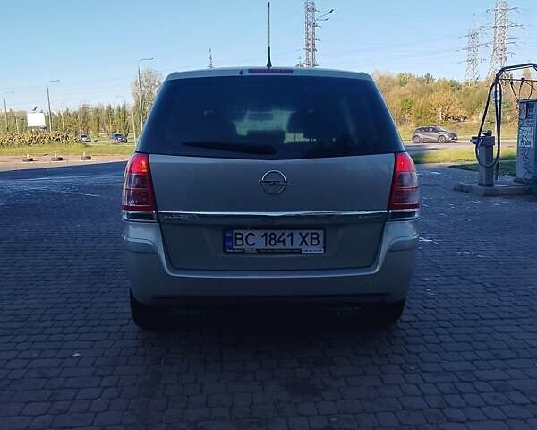 Опель Зафира 2010 в Львове на Automoto.ua Серый Опель Зафира, объемом двигателя 1.6 л и пробегом 144 тыс. км за 6900 $, фото 6 на Automoto.ua