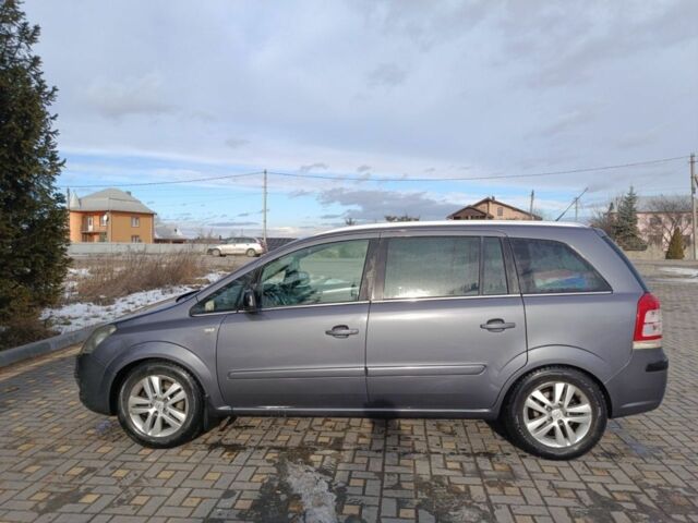 Сірий Опель Зафіра, об'ємом двигуна 1.7 л та пробігом 234 тис. км за 6800 $, фото 6 на Automoto.ua