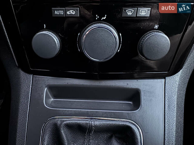 Опель Зафира 2010 в Умани на Automoto.ua Серый Опель Зафира, объемом двигателя 1.8 л и пробегом 174 тыс. км за 6500 $, фото 30 на Automoto.ua