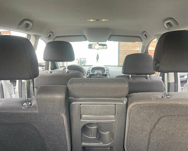 Сірий Опель Зафіра, об'ємом двигуна 1.6 л та пробігом 190 тис. км за 6800 $, фото 22 на Automoto.ua