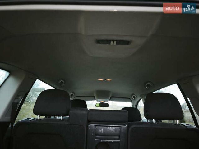 Сірий Опель Зафіра, об'ємом двигуна 1.69 л та пробігом 326 тис. км за 5800 $, фото 22 на Automoto.ua