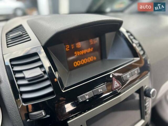 Серый Опель Зафира, объемом двигателя 1.6 л и пробегом 167 тыс. км за 7499 $, фото 41 на Automoto.ua