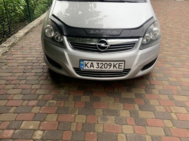 Сірий Опель Зафіра, об'ємом двигуна 1.9 л та пробігом 202 тис. км за 6000 $, фото 5 на Automoto.ua