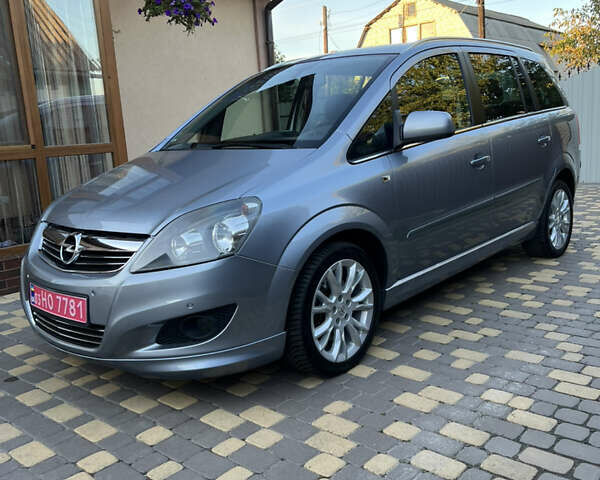 Сірий Опель Зафіра, об'ємом двигуна 1.6 л та пробігом 172 тис. км за 7250 $, фото 18 на Automoto.ua