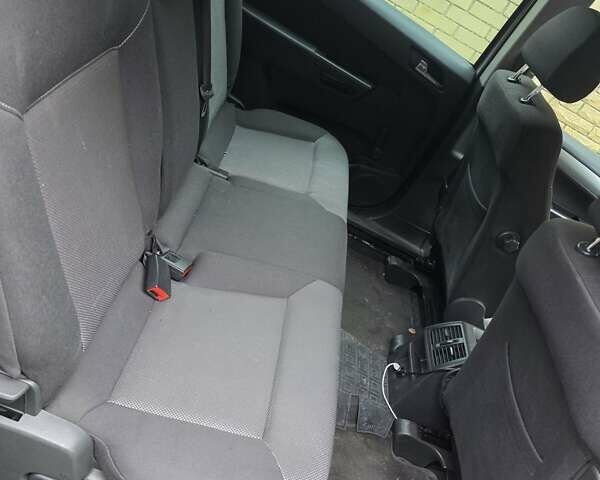 Сірий Опель Зафіра, об'ємом двигуна 1.7 л та пробігом 211 тис. км за 6500 $, фото 2 на Automoto.ua