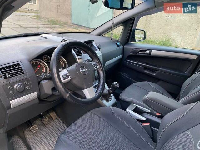 Опель Зафира 2010 в Виннице на Automoto.ua Серый Опель Зафира, объемом двигателя 1.7 л и пробегом 187 тыс. км за 7800 $, фото 6 на Automoto.ua