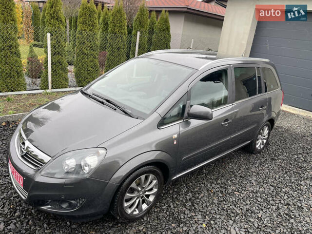 Серый Опель Зафира, объемом двигателя 1.8 л и пробегом 210 тыс. км за 7000 $, фото 8 на Automoto.ua