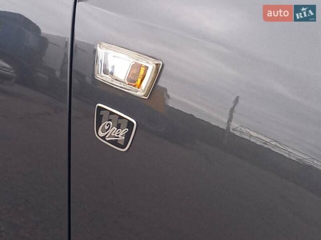 Сірий Опель Зафіра, об'ємом двигуна 1.6 л та пробігом 223 тис. км за 6900 $, фото 2 на Automoto.ua
