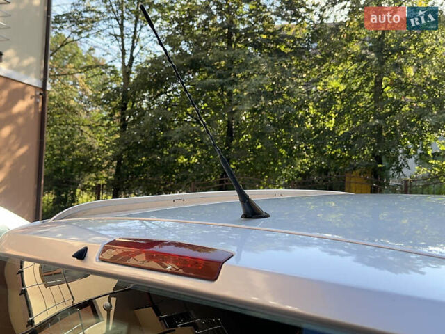 Сірий Опель Зафіра, об'ємом двигуна 1.6 л та пробігом 156 тис. км за 6899 $, фото 71 на Automoto.ua