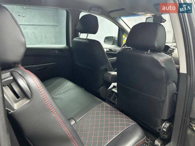 Серый Опель Зафира, объемом двигателя 1.91 л и пробегом 172 тыс. км за 8200 $, фото 16 на Automoto.ua