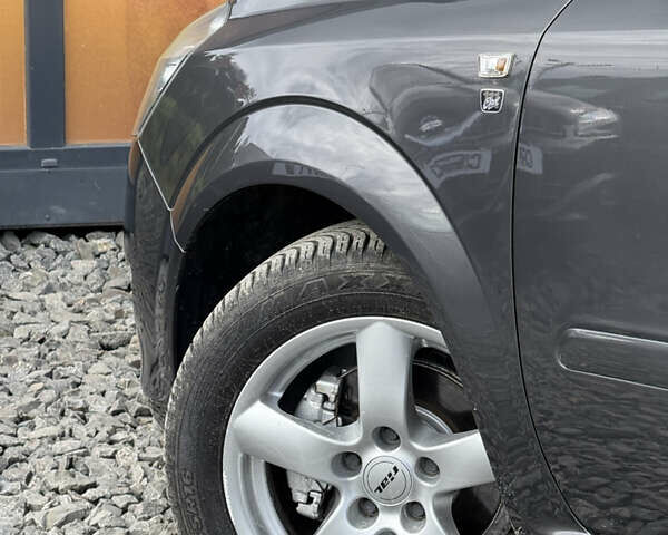 Опель Зафира 2010 в Стрые на Automoto.ua Серый Опель Зафира, объемом двигателя 1.8 л и пробегом 197 тыс. км за 6999 $, фото 18 на Automoto.ua