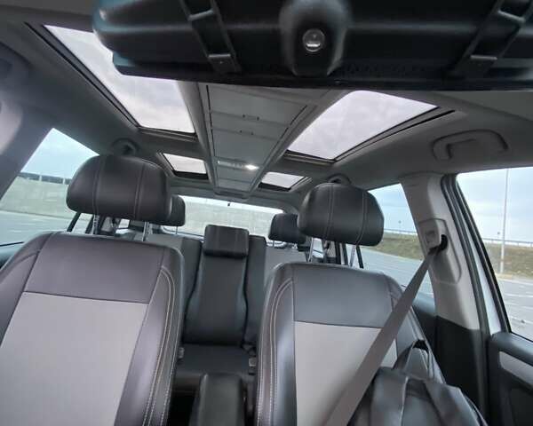 Серый Опель Зафира, объемом двигателя 1.7 л и пробегом 267 тыс. км за 6599 $, фото 11 на Automoto.ua