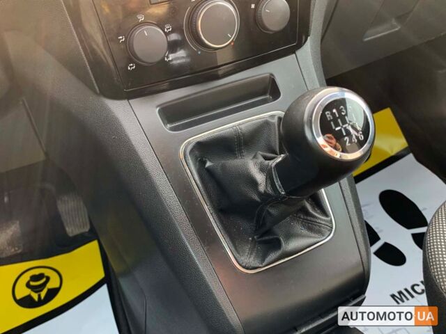 Серый Опель Зафира, объемом двигателя 1.7 л и пробегом 238 тыс. км за 6500 $, фото 11 на Automoto.ua