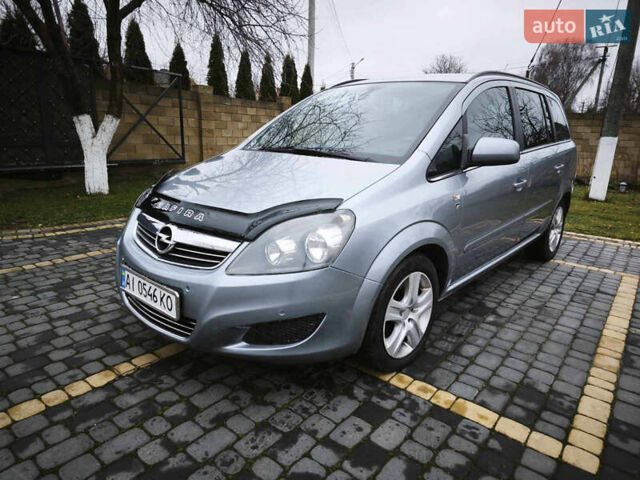 Сірий Опель Зафіра, об'ємом двигуна 1.69 л та пробігом 326 тис. км за 5800 $, фото 2 на Automoto.ua