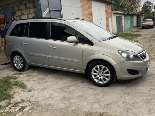 Сірий Опель Зафіра, об'ємом двигуна 1.9 л та пробігом 220 тис. км за 6900 $, фото 5 на Automoto.ua