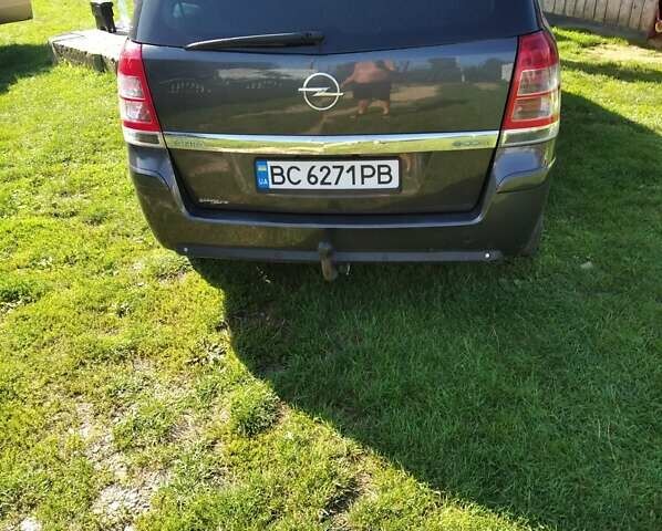 Серый Опель Зафира, объемом двигателя 1.7 л и пробегом 200 тыс. км за 7700 $, фото 4 на Automoto.ua