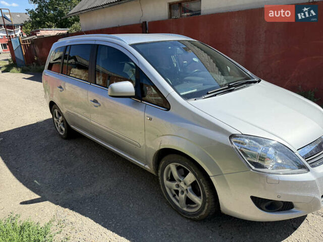 Сірий Опель Зафіра, об'ємом двигуна 1.6 л та пробігом 225 тис. км за 6300 $, фото 3 на Automoto.ua