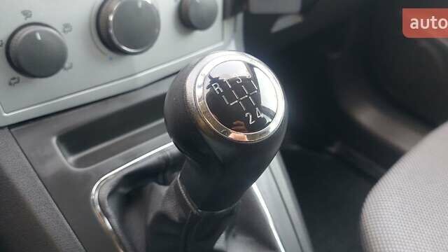 Серый Опель Зафира, объемом двигателя 1.6 л и пробегом 189 тыс. км за 6650 $, фото 21 на Automoto.ua