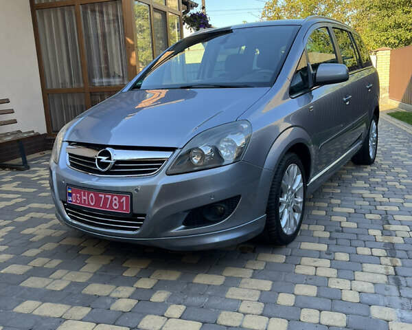 Сірий Опель Зафіра, об'ємом двигуна 1.6 л та пробігом 172 тис. км за 7250 $, фото 20 на Automoto.ua
