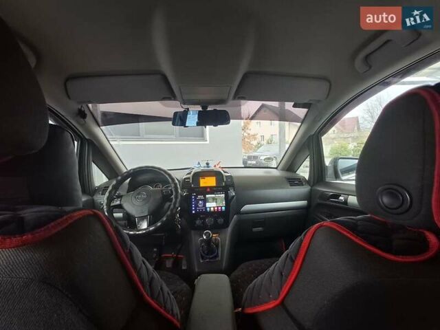 Сірий Опель Зафіра, об'ємом двигуна 1.7 л та пробігом 284 тис. км за 6300 $, фото 3 на Automoto.ua