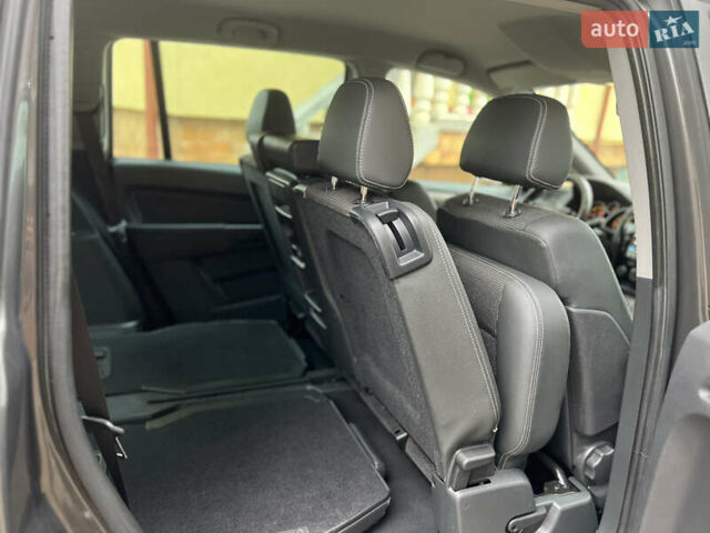 Серый Опель Зафира, объемом двигателя 1.7 л и пробегом 191 тыс. км за 7900 $, фото 59 на Automoto.ua