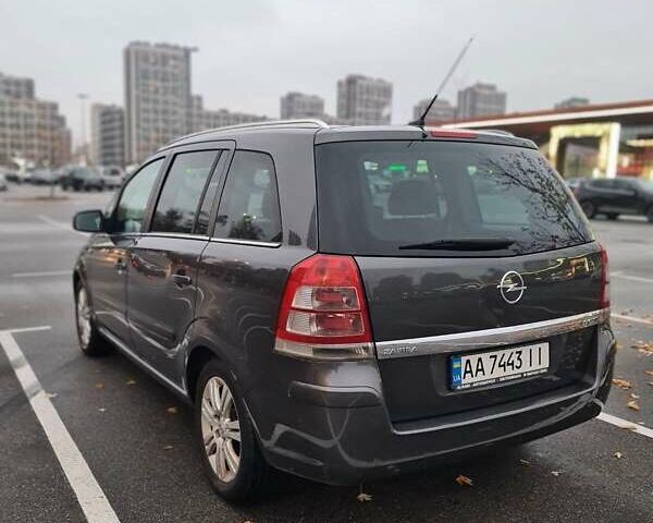 Сірий Опель Зафіра, об'ємом двигуна 1.91 л та пробігом 312 тис. км за 7200 $, фото 7 на Automoto.ua