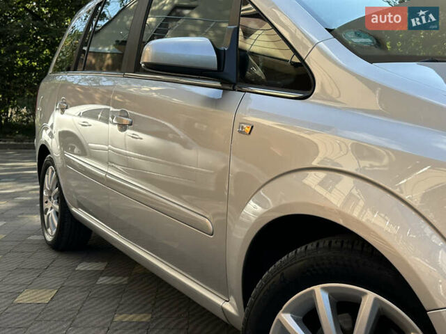 Сірий Опель Зафіра, об'ємом двигуна 1.6 л та пробігом 156 тис. км за 6899 $, фото 44 на Automoto.ua
