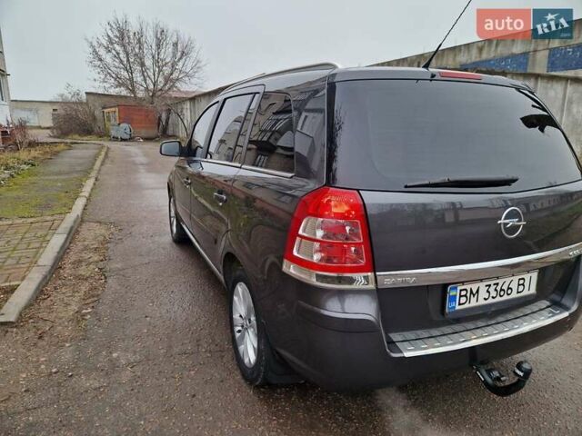 Серый Опель Зафира, объемом двигателя 1.8 л и пробегом 154 тыс. км за 7700 $, фото 6 на Automoto.ua