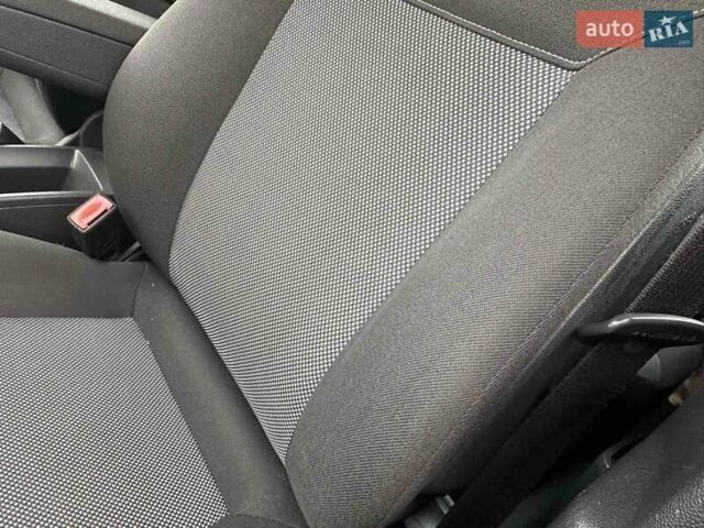 Сірий Опель Зафіра, об'ємом двигуна 1.6 л та пробігом 231 тис. км за 5999 $, фото 20 на Automoto.ua