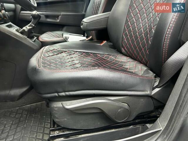 Серый Опель Зафира, объемом двигателя 1.91 л и пробегом 172 тыс. км за 8200 $, фото 7 на Automoto.ua